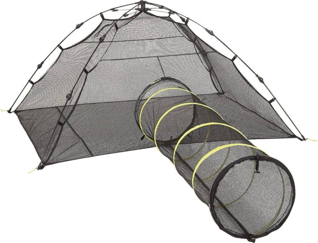 Best Overall Outdoor Cat Tent: Outback Jack Kitty Compound Play House